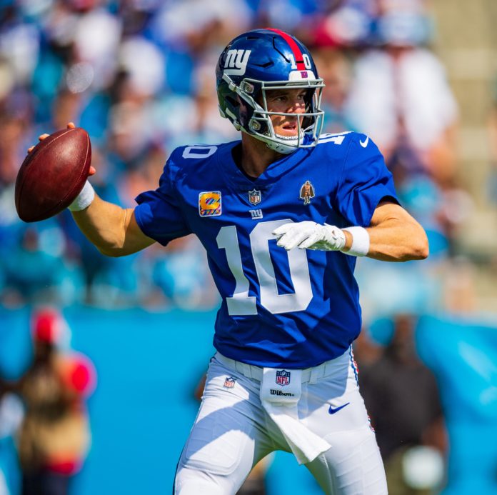 Eli Manning with the Giants in 2018