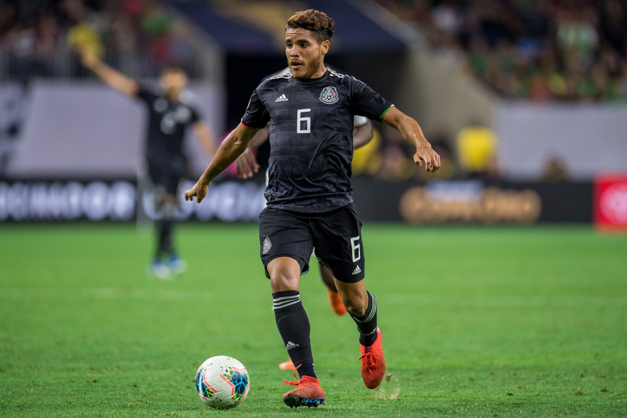 LA Galaxy’s Jonathan dos Santos Out for 6 Weeks After Hernia Surgery