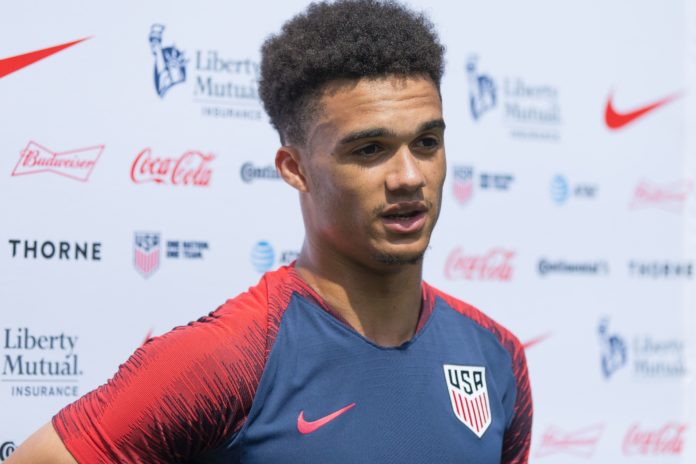 Antonee Robinson with USMNT in 2018