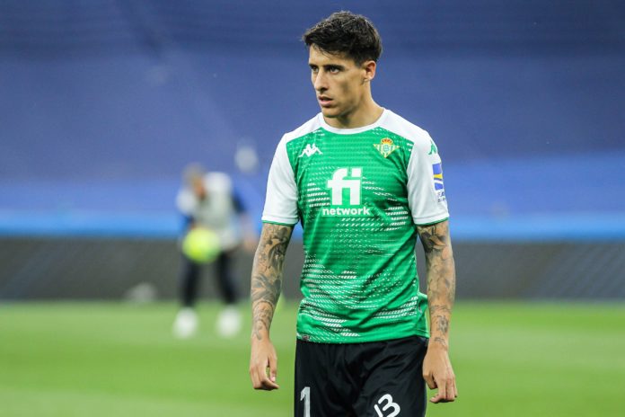 Cristian Tello of Real Betis in May 2022