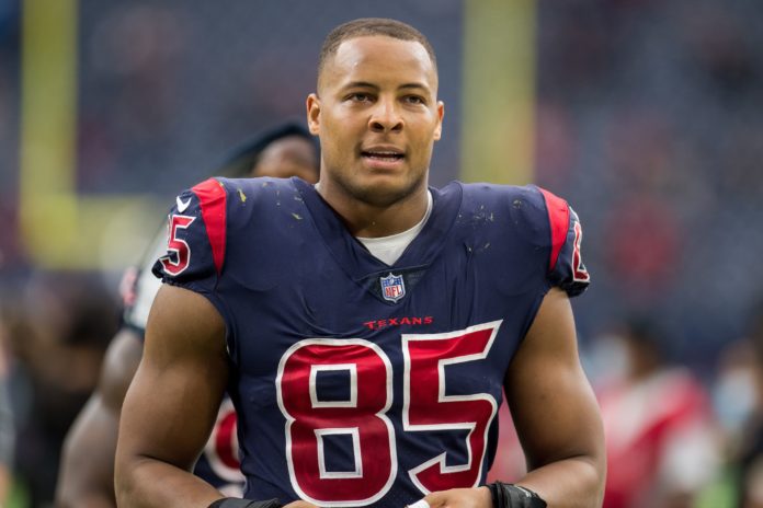 Pharaoh Brown playing for the Houston Texans